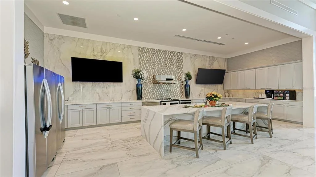 Photo of 5060 SIMONS COURT