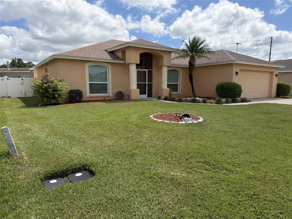 Photo of 7002 SUMMIT CIRCLE