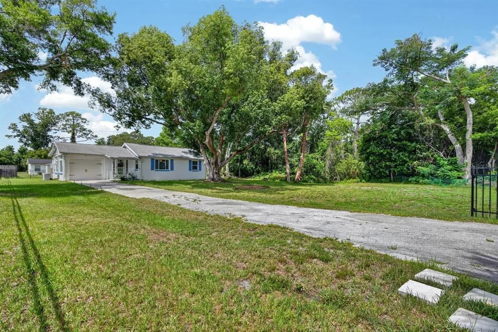 Photo of 277 DEBARY DRIVE