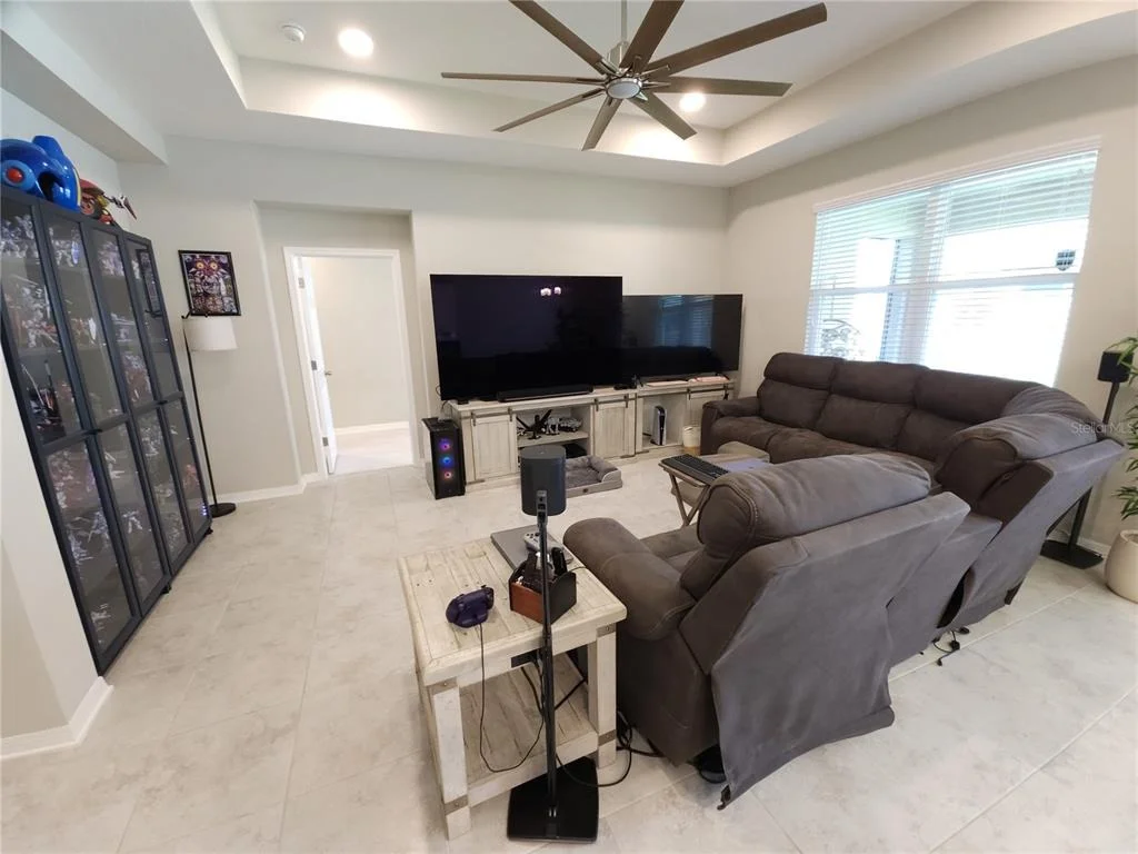 Photo of 9342 CRESCENT RAY DRIVE
