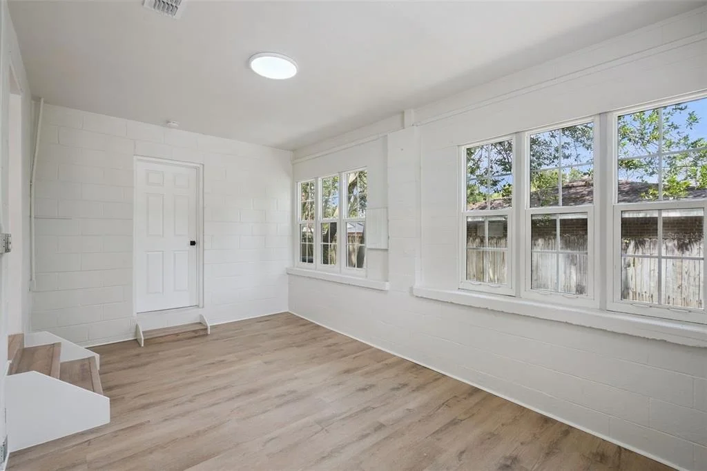 Photo of 137 LUCERNE DRIVE