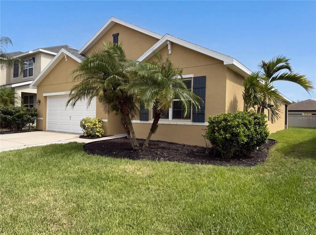 Photo of 16415 TREASURE POINT DRIVE
