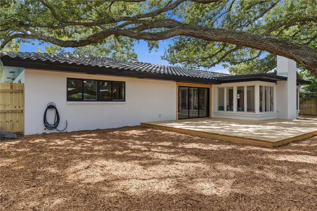 Photo of 2218 HENNESEN DRIVE