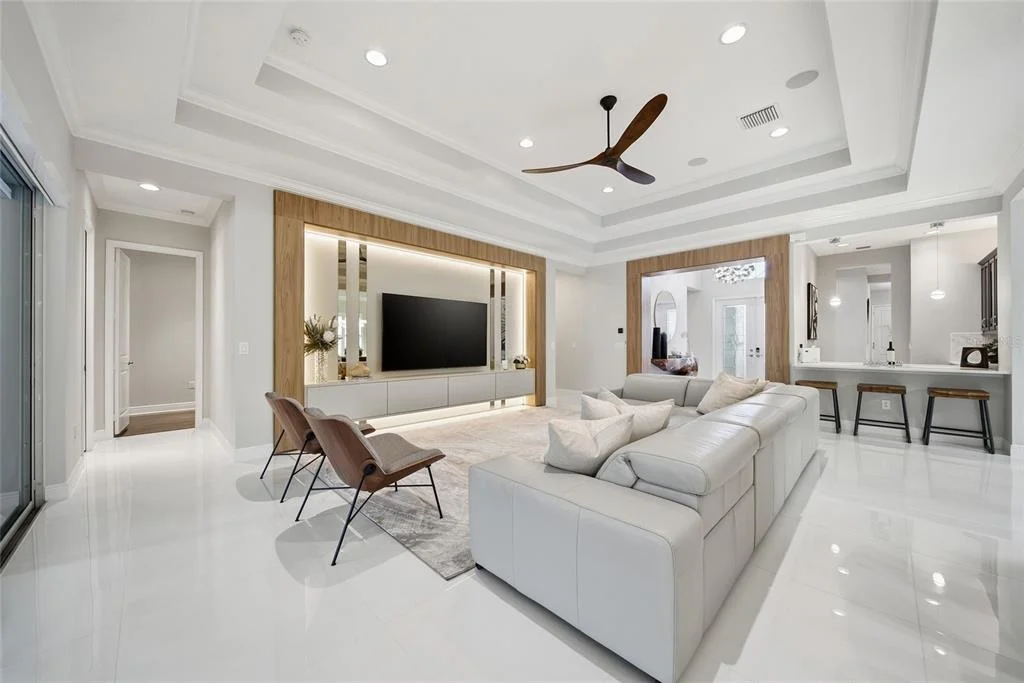 Photo of 2420 COCO PALM CIRCLE