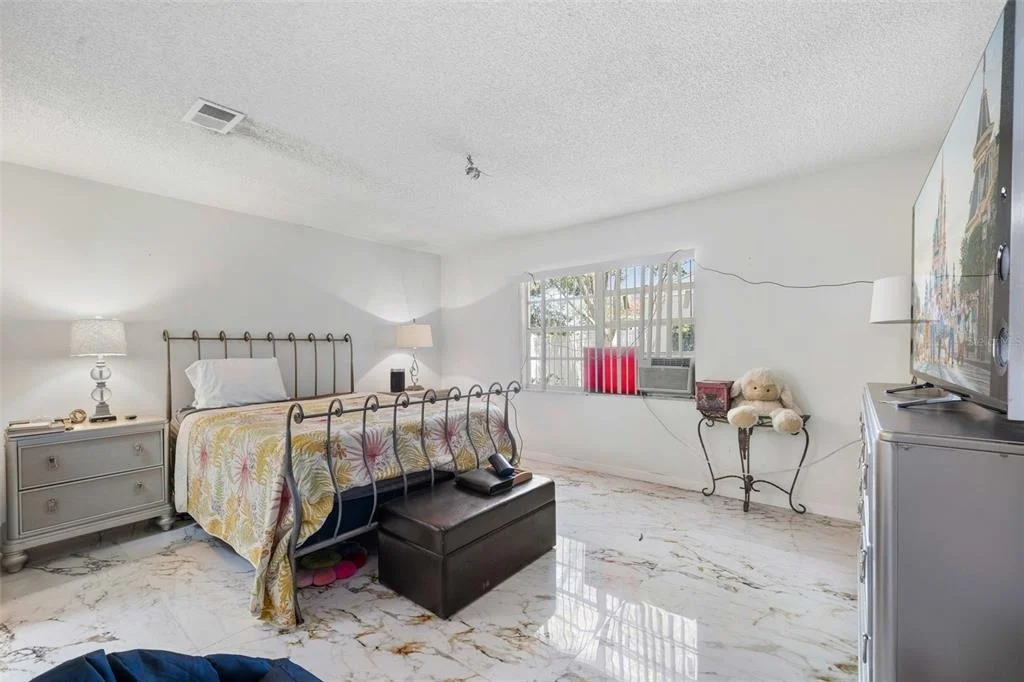 Photo of 7410 ORANGE CREST CIRCLE
