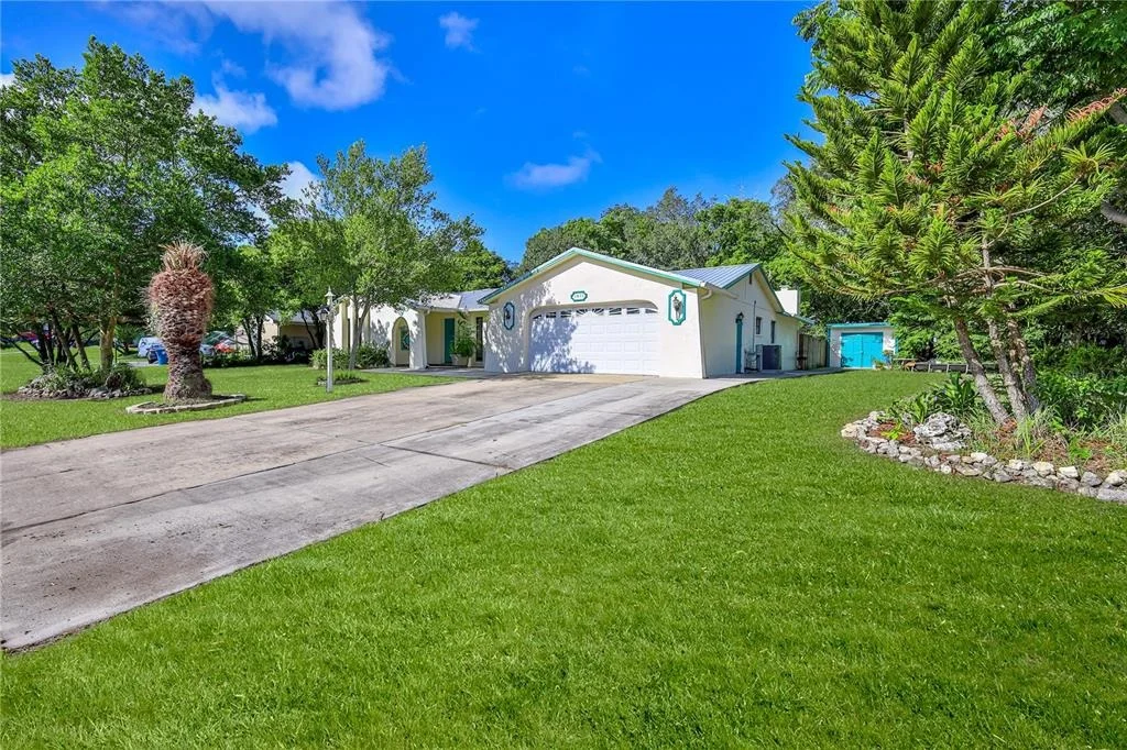 Photo of 1411 IVYDALE ROAD