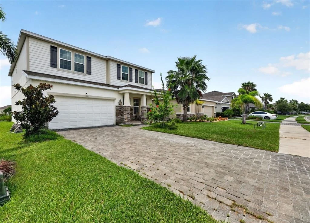 Photo of 6541 DEVESTA LOOP