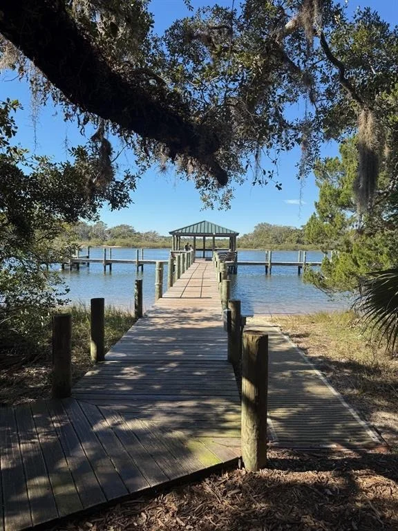 Photo of 200 SURFVIEW LANE