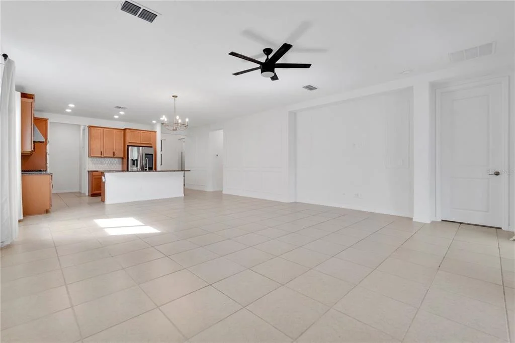Photo of 961 LAKESIDE ESTATES DRIVE