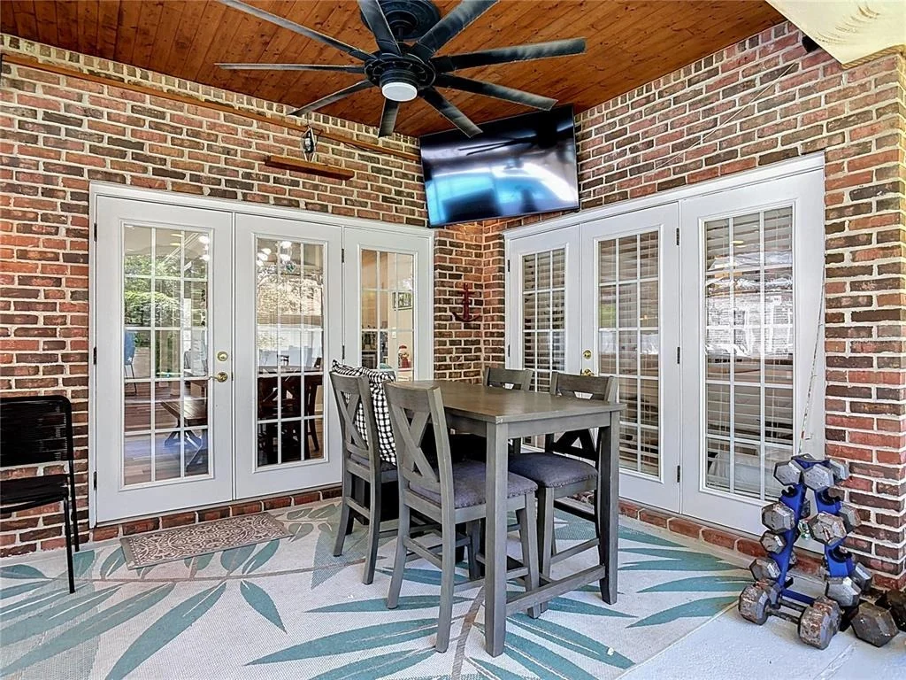 Photo of 38 WINDING CREEK WAY