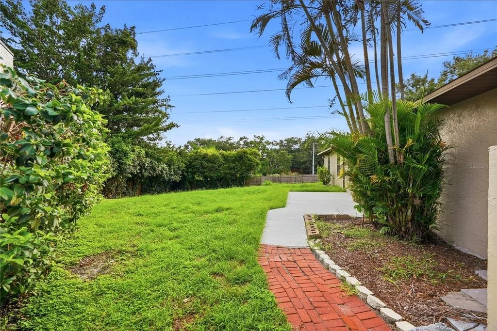 Photo of 664 CHANNING DRIVE