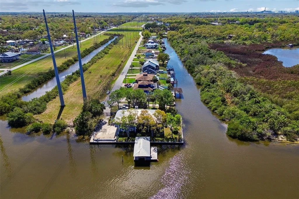 Photo of 9901 BAY DRIVE