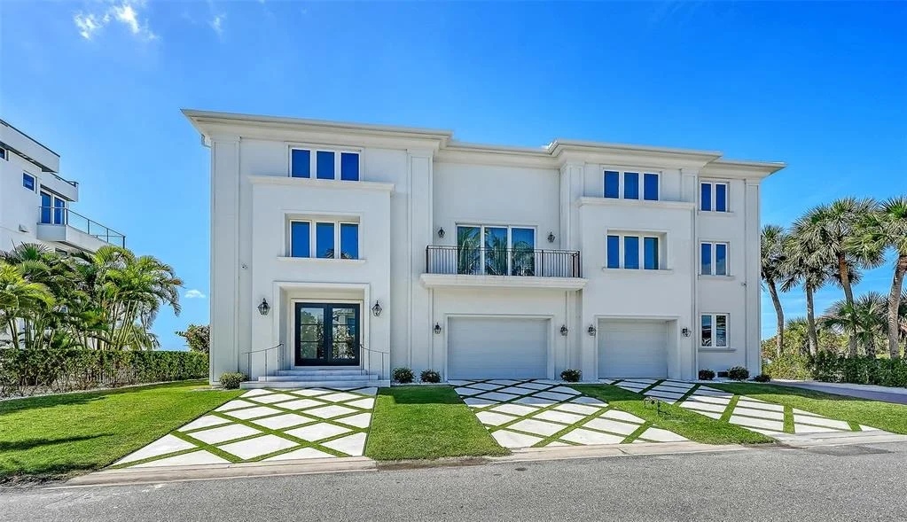 Photo of 6529 GULFSIDE ROAD