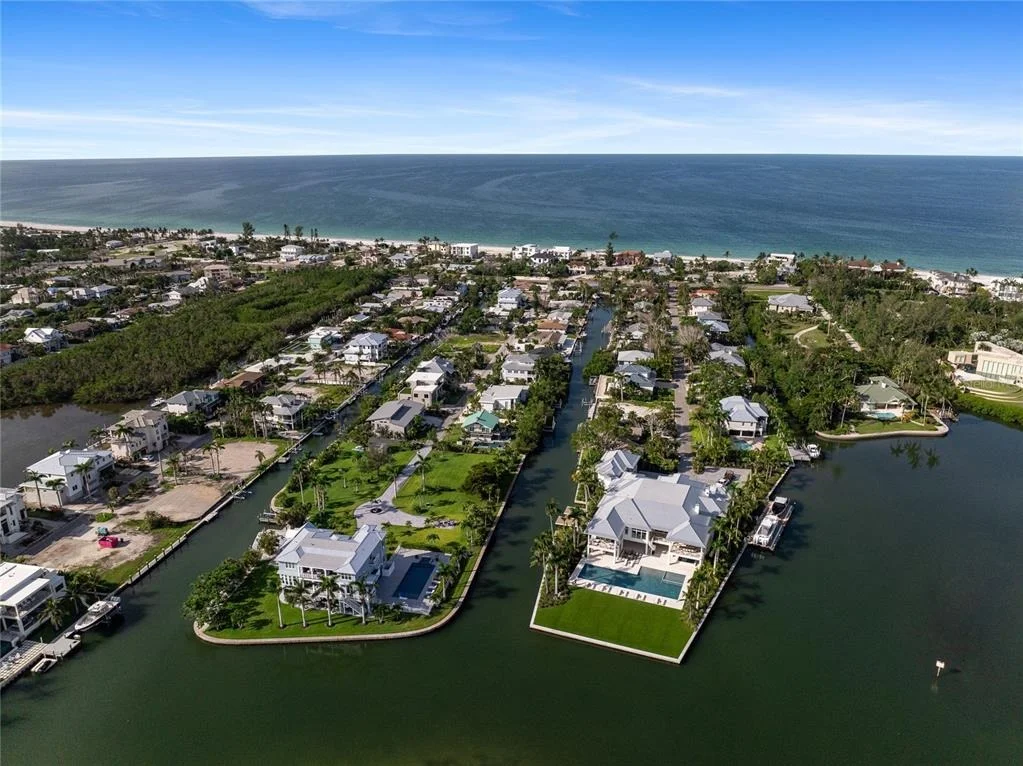 Photo of 569 BAYVIEW DRIVE