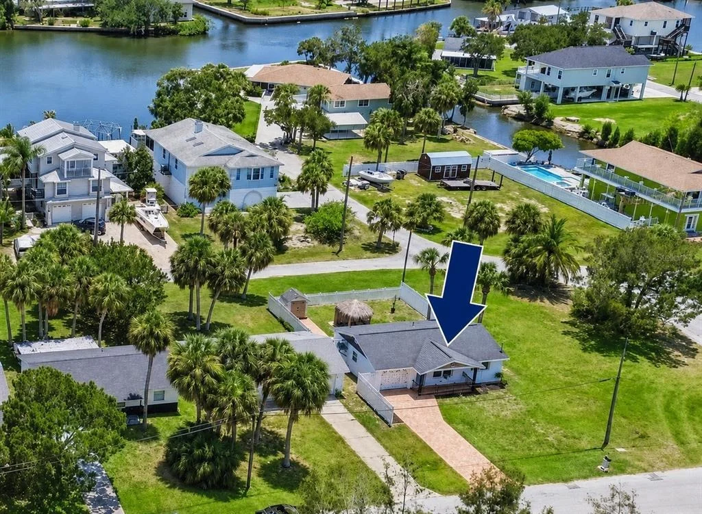 Photo of 6814 DRIFTWOOD DRIVE