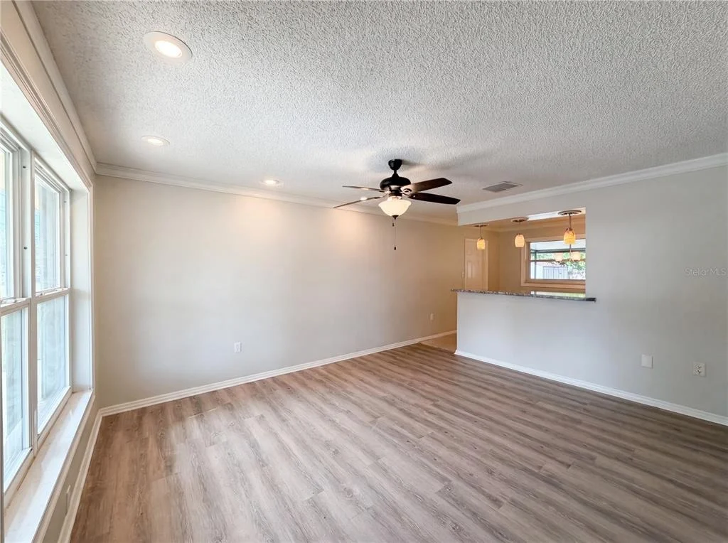 Photo of 505 OAK DRIVE