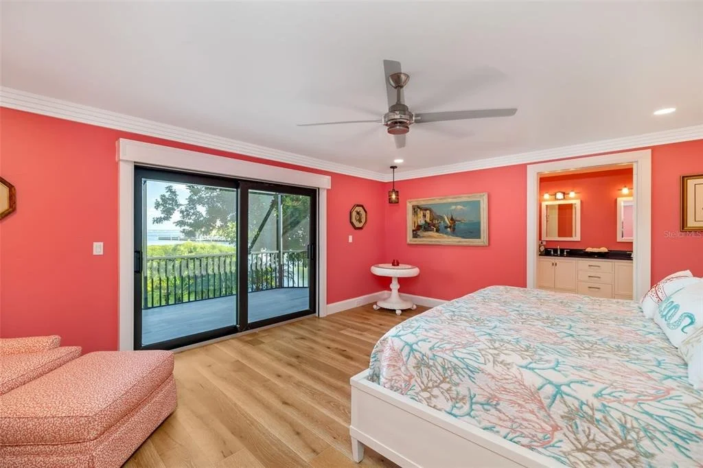 Photo of 560 HARBOR COVE CIRCLE