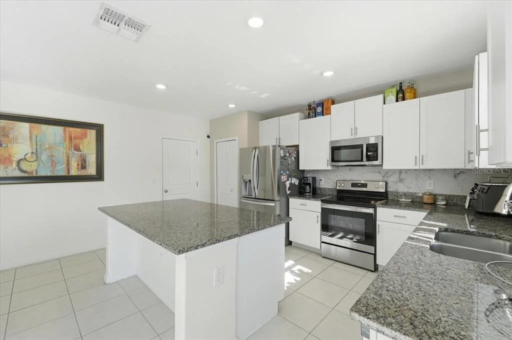 Photo of 2175 OLD MINING ROAD