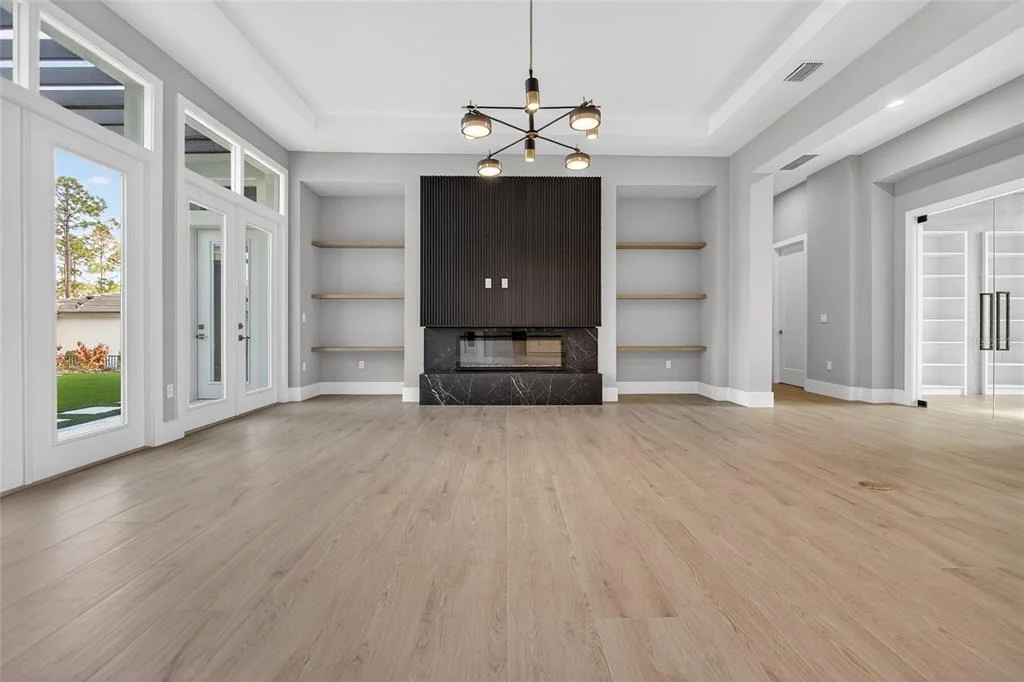 Photo of 16130 PENDIO DRIVE