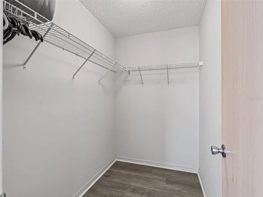 Photo of 897 LIVINGSTON LOOP