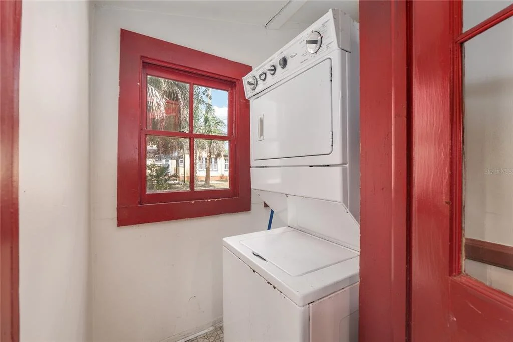 Photo of 306 NE 3RD STREET
