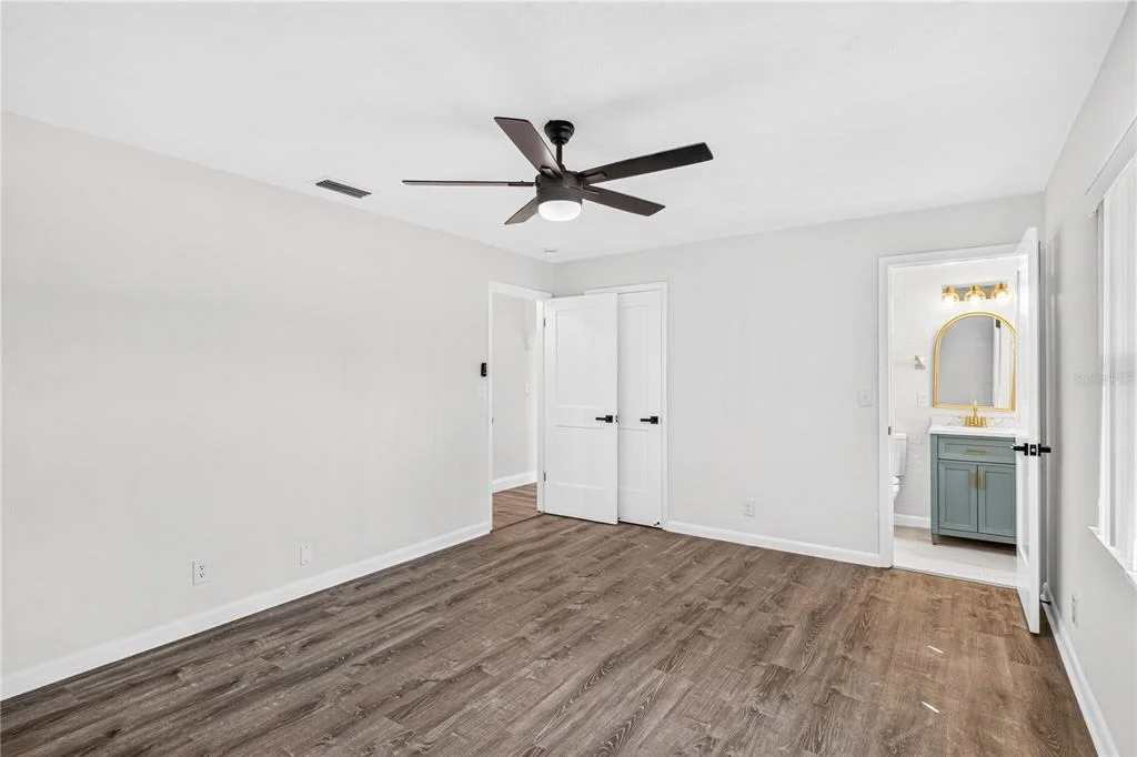 Photo of 5464 RIVERSIDE DRIVE