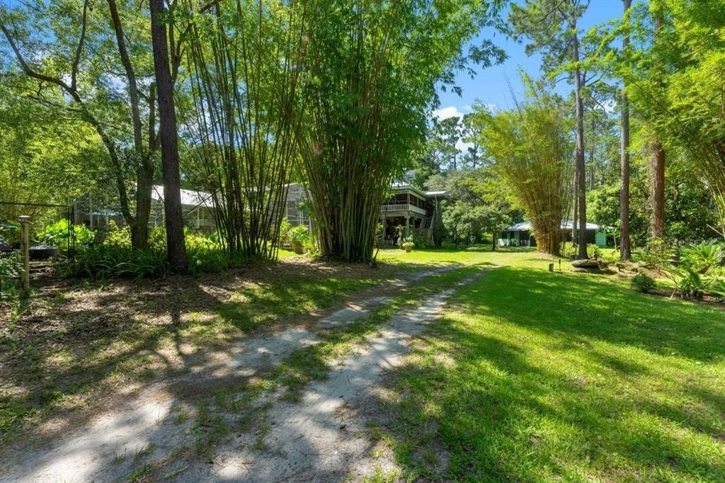 Photo of 400 PINE BLUFF TRAIL