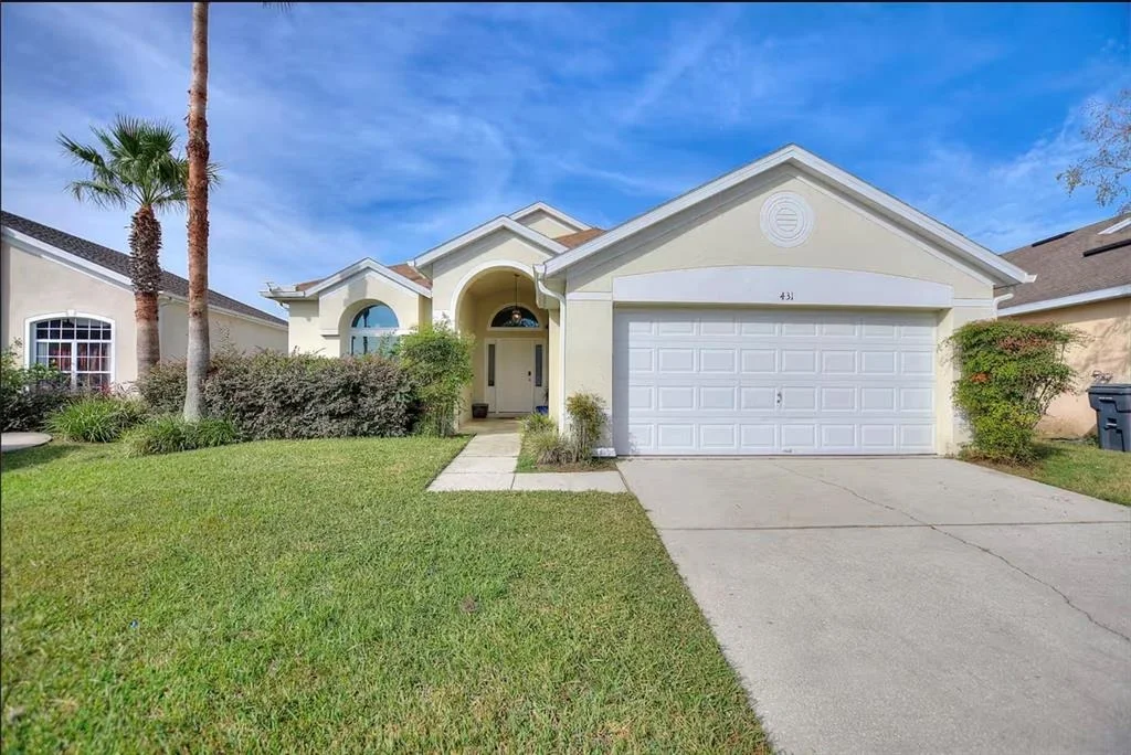 Photo of 431 LOCKBREEZE DRIVE