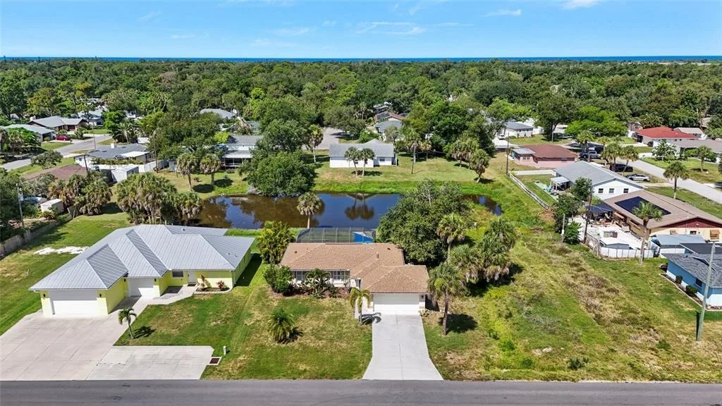 Photo of 2240 GENTIAN ROAD