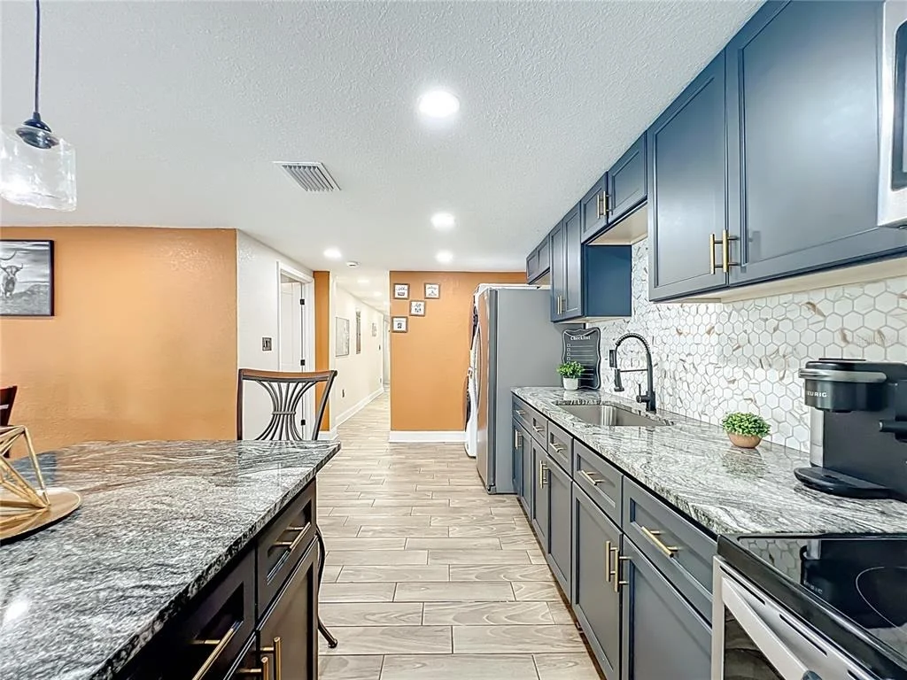 Photo of 638 NW 6TH TERRACE