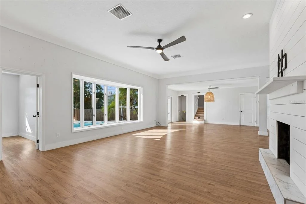 Photo of 125 HARBOR BLUFF DRIVE