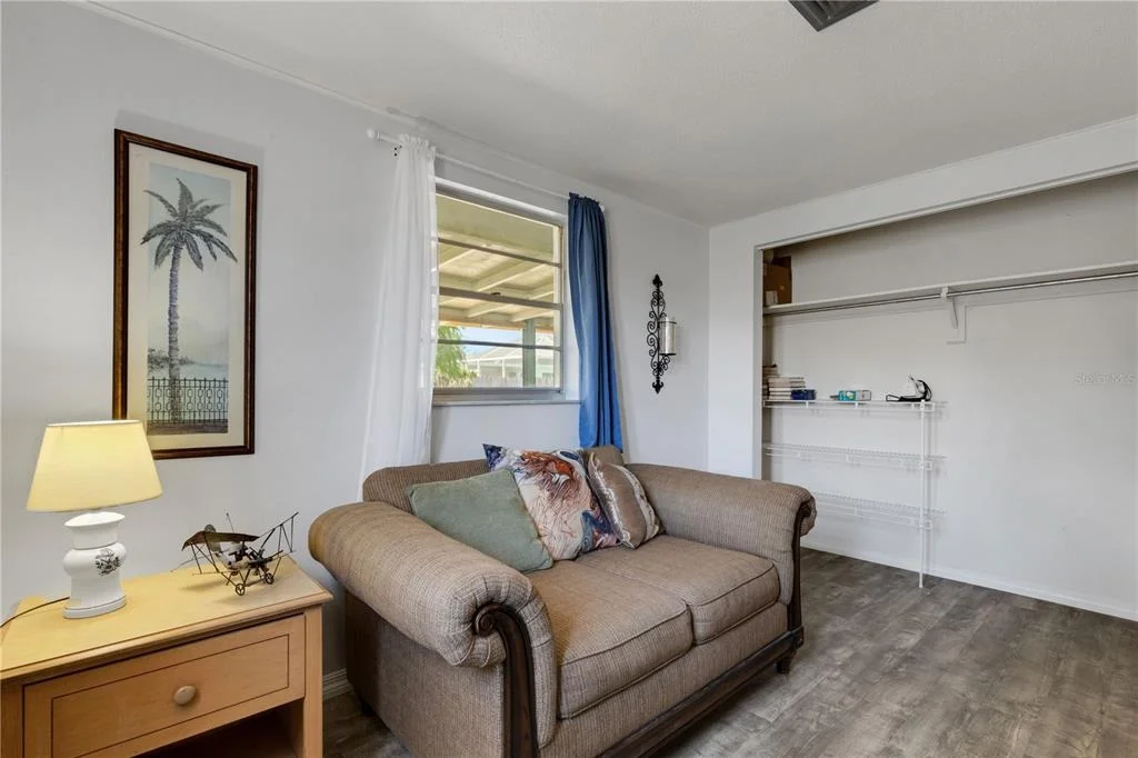 Photo of 979 KIMBALL ROAD