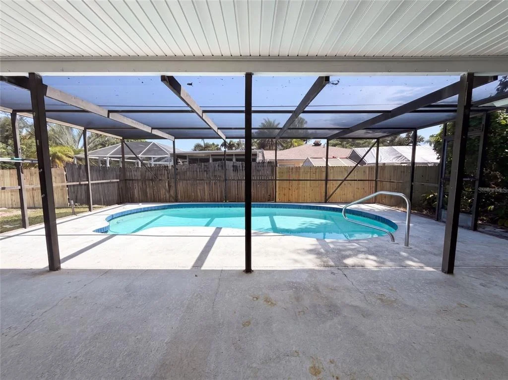 Photo of 391 HARVARD ROAD