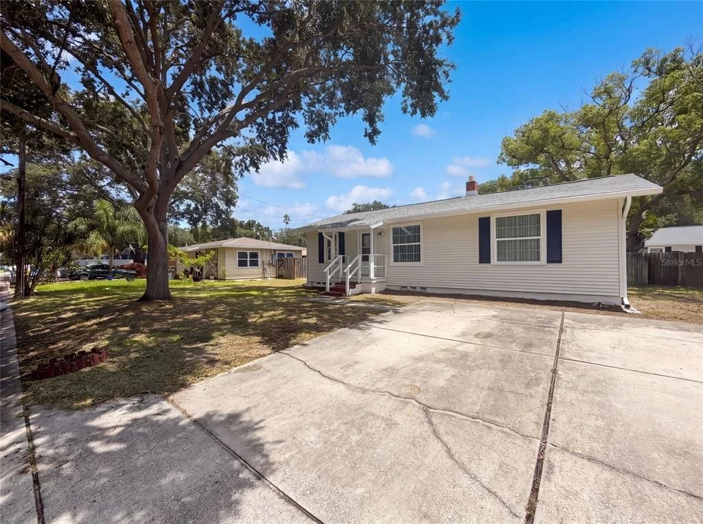 Photo of 345 ACROPOLIS DRIVE