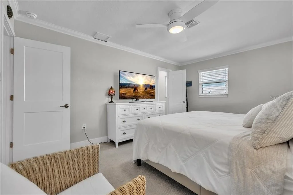 Photo of 904 INLET CIRCLE