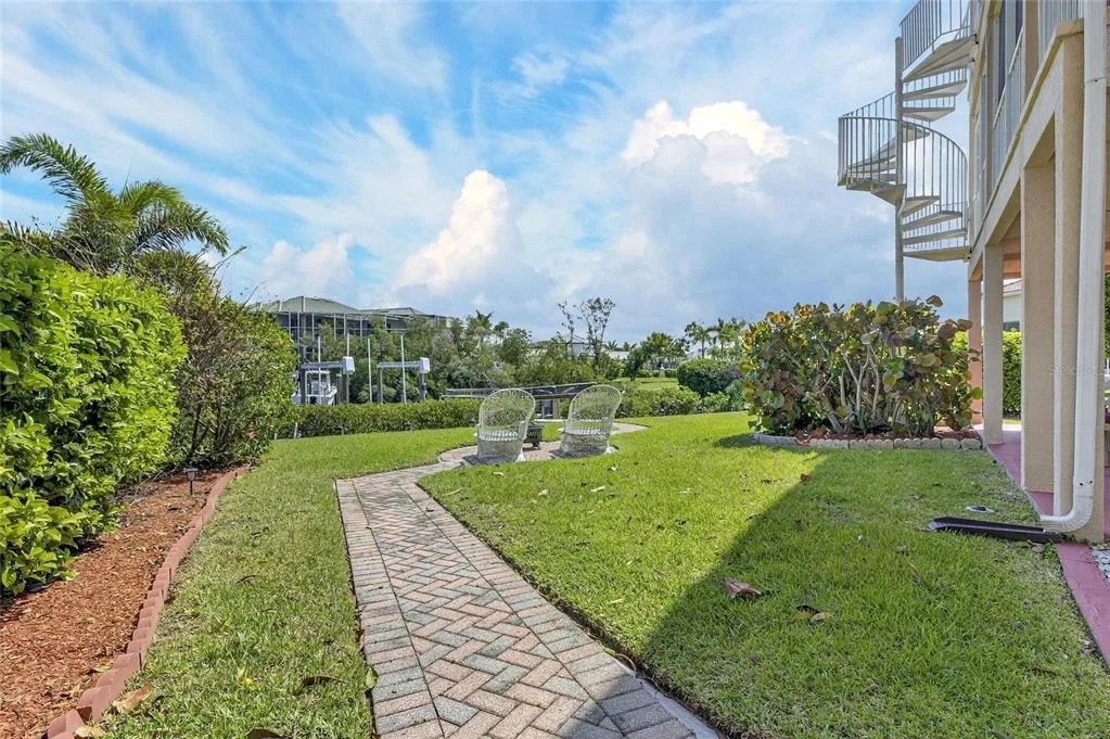 Photo of 6107 MARBELLA BOULEVARD