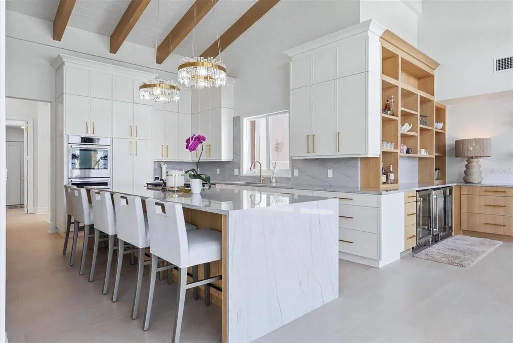 Photo of 216 BIRD KEY DRIVE