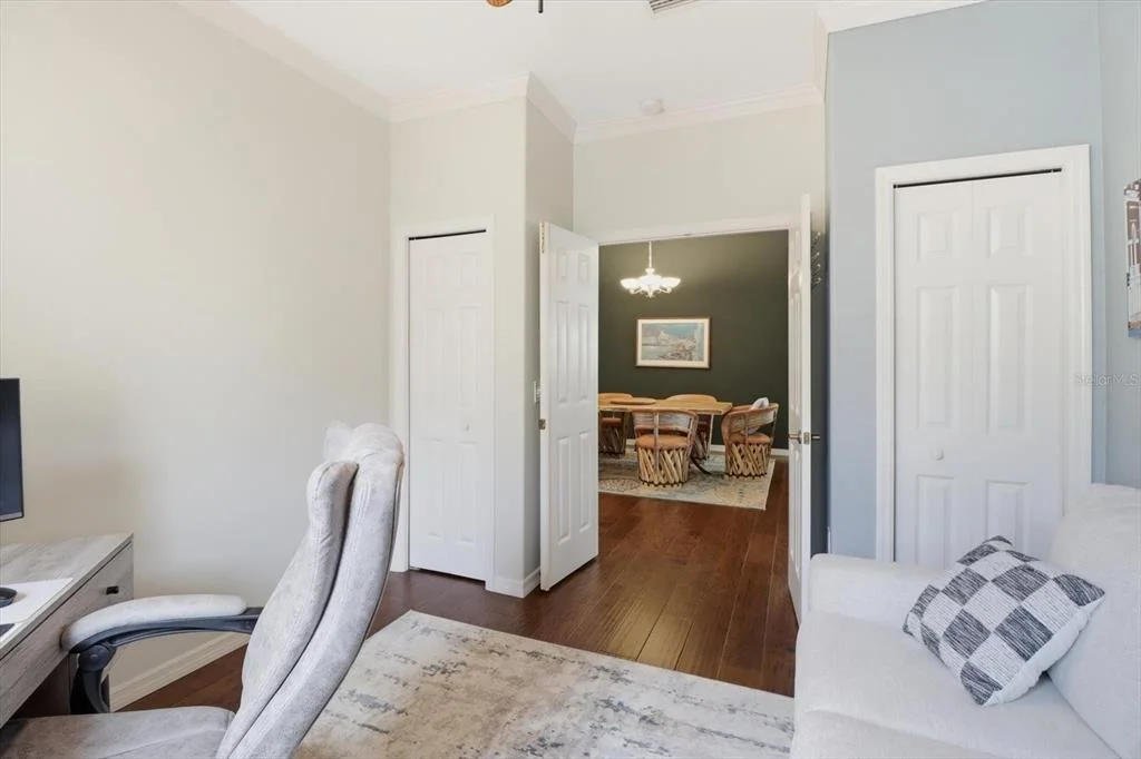 Photo of 1096 W DIAMOND SHORE LOOP