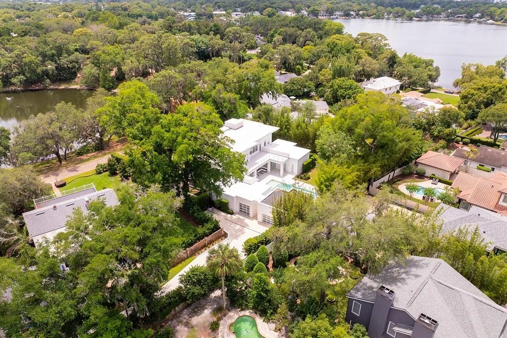 Photo of 231 CHELTON CIRCLE