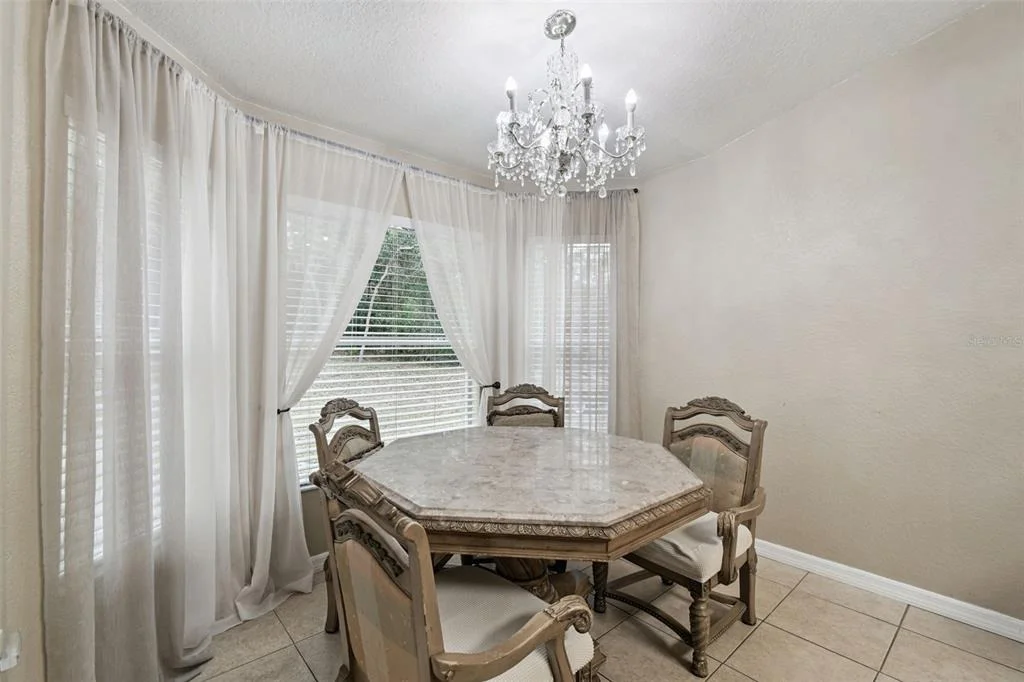 Photo of 270 PLANTER ROAD