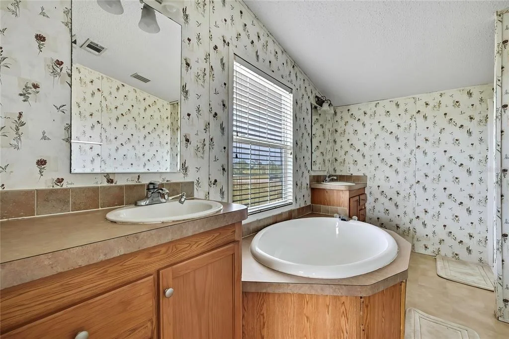 Photo of 11089 FULMAR ROAD
