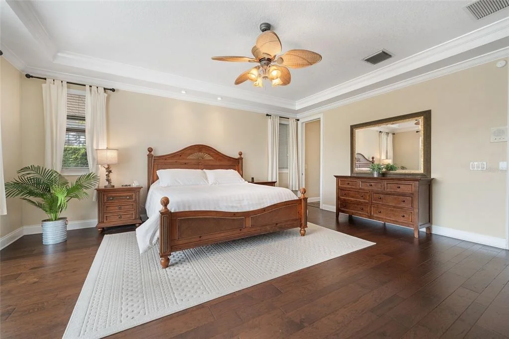 Photo of 8612 OLDBRIDGE LANE