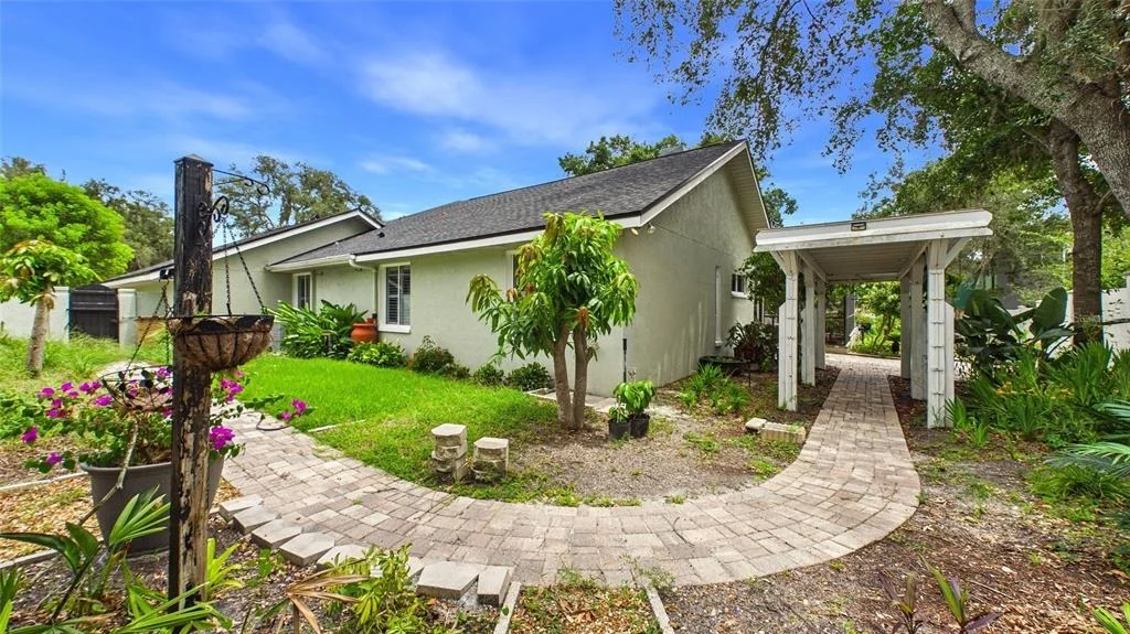 Photo of 7225 RIVER FOREST LANE