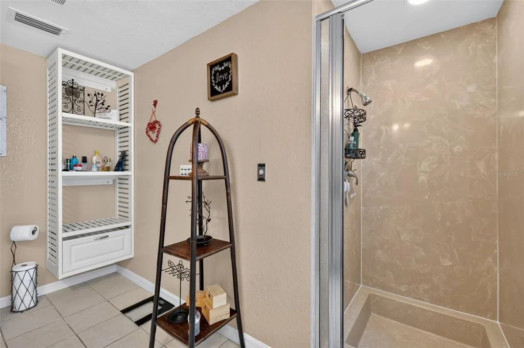 Photo of 2314 HILLSIDE DRIVE