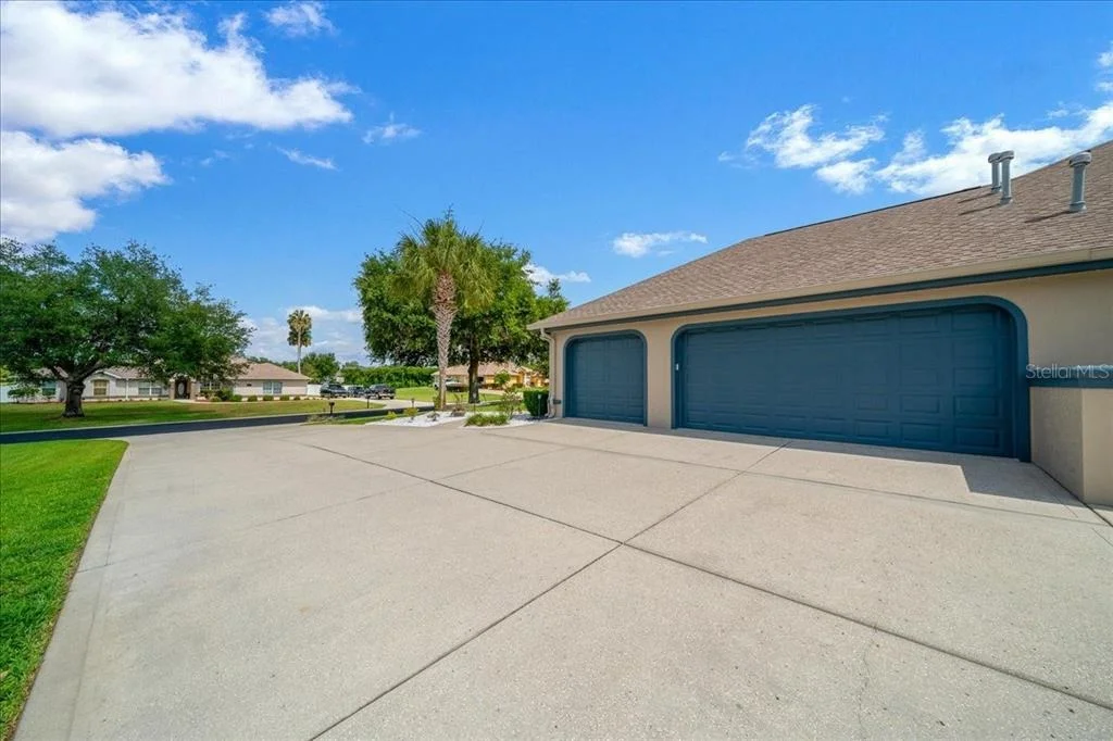 Photo of 3970 SE 39TH CIRCLE