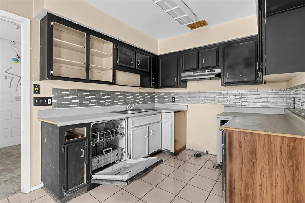 Photo of Unit 116 at 4615 LIGHTHOUSE CIRCLE