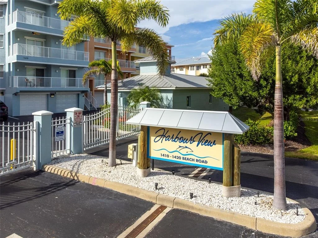 Photo of Unit 204 at 1420 BEACH ROAD