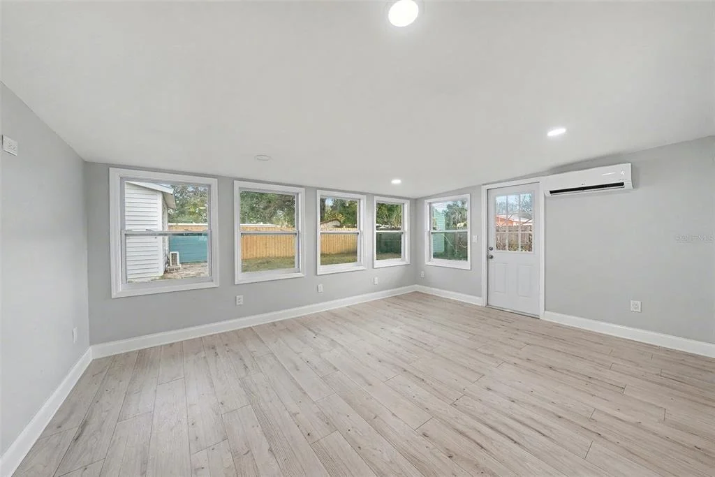 Photo of 2162 BARCELONA DRIVE
