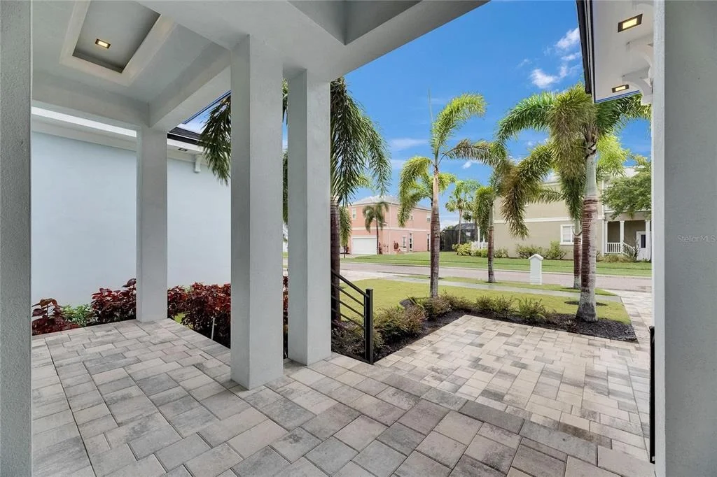 Photo of 6528 SIMONE SHORES CIRCLE