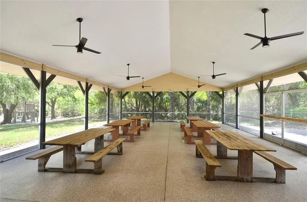 Photo of 630 N RIVER ROAD